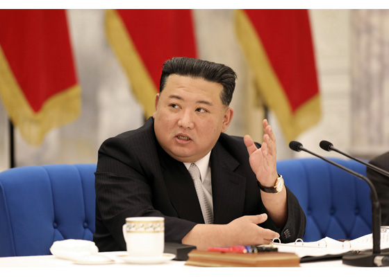 조선로동당 중앙군사위원회 제8기 제3차확대회의에 관한 보도