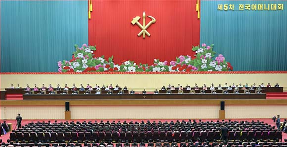 제５차 전국어머니대회 개막

 