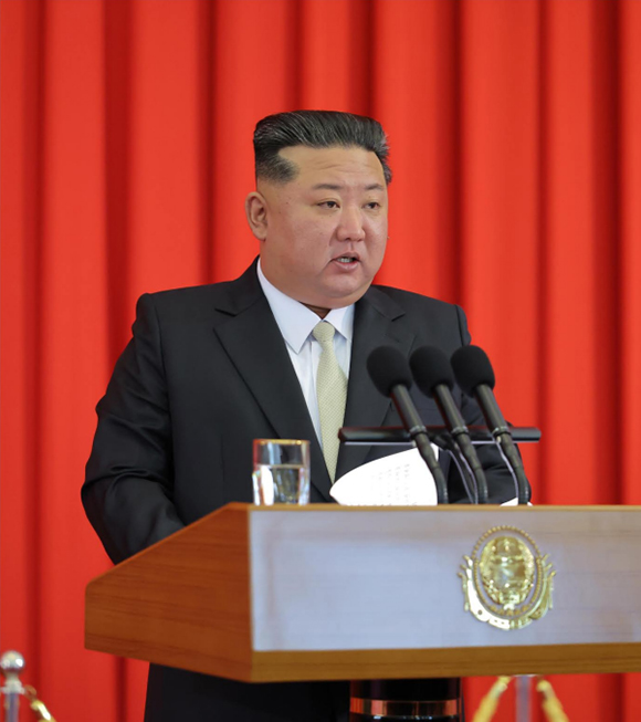 조선민주주의인민공화국창건 77돐에 즈음하여 한 김정은동지의 연설











 