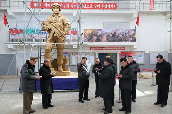 경애하는 김정은동지께서 해외군사작전 전투위훈기념관 조각창작사업을 지도하시였다