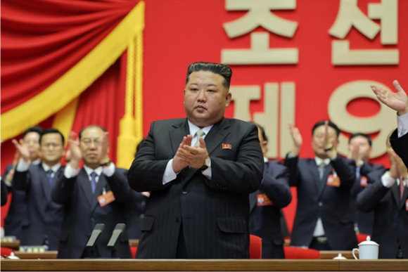 김정은동지의 령도따라 주체혁명의 새로운 앙양기를 열어나갈 철석의 신념과 강렬한 열망의 분출 조선로동당 제9차대회 4일회의 진행