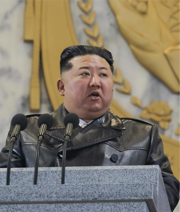 조선로동당 제9차대회기념 열병식에서 한 김정은동지의 연설